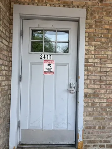 2411 West Balmoral Avenue Chicago IL 60625