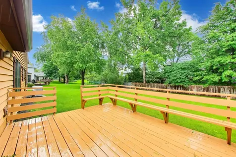 1648 Brentford Drive Naperville IL 60563