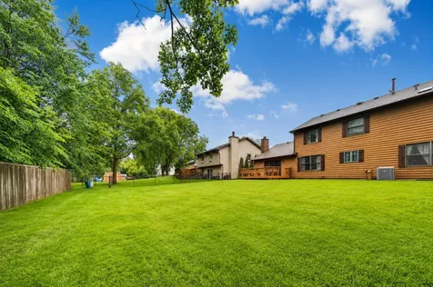 1648 Brentford Drive Naperville IL 60563