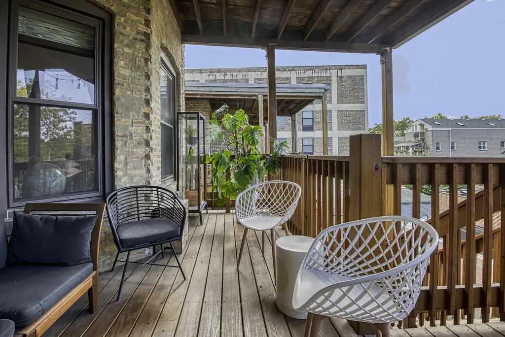3842 North Sheffield Avenue Chicago IL 60613