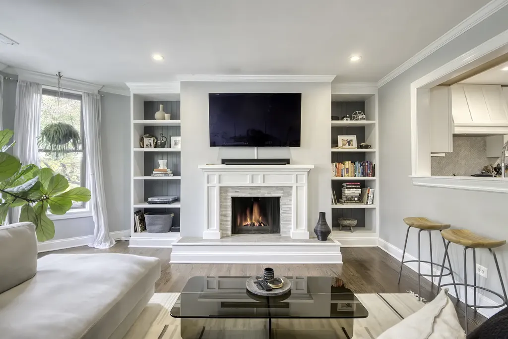 3842 North Sheffield Avenue Chicago IL 60613