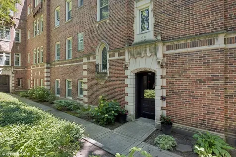 70 Pine Avenue Riverside IL 60546
