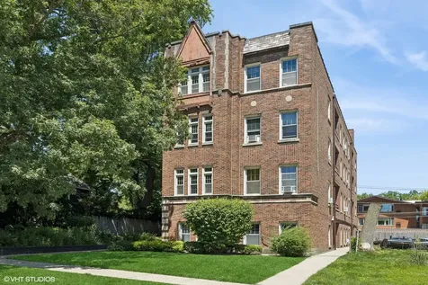 70 Pine Avenue Riverside IL 60546