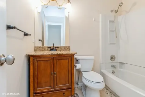 421 Bayview Avenue Naperville IL 60565