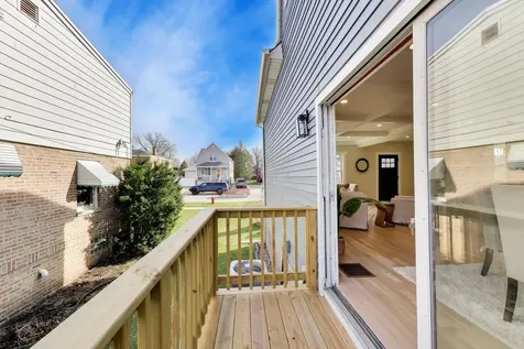 6730 West Dakin Street Chicago IL 60634