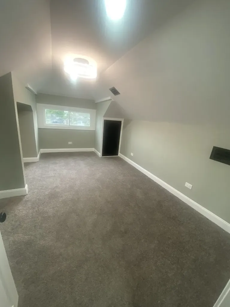 7832 South Vernon Avenue Chicago IL 60619