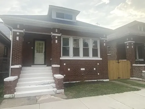 7832 South Vernon Avenue Chicago IL 60619