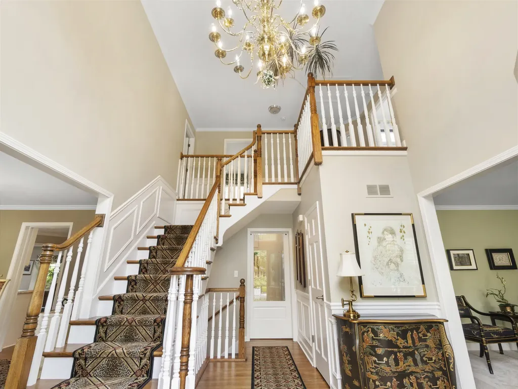 6437 Greene Road Woodridge IL 60517