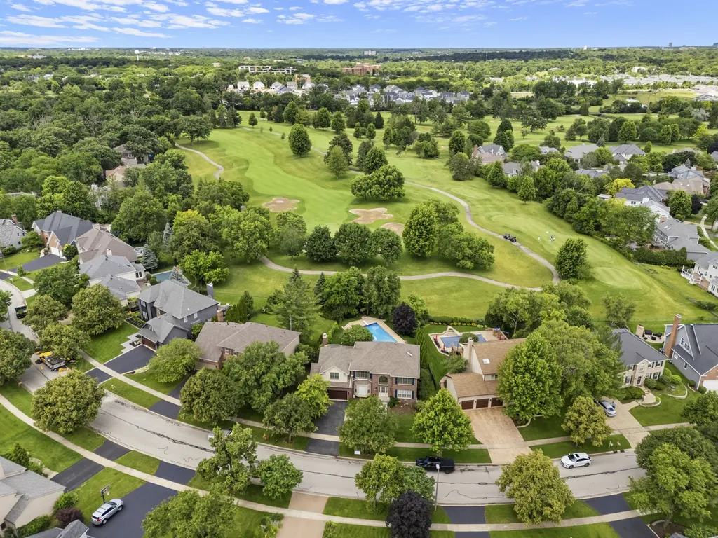 6437 Greene Road Woodridge IL 60517
