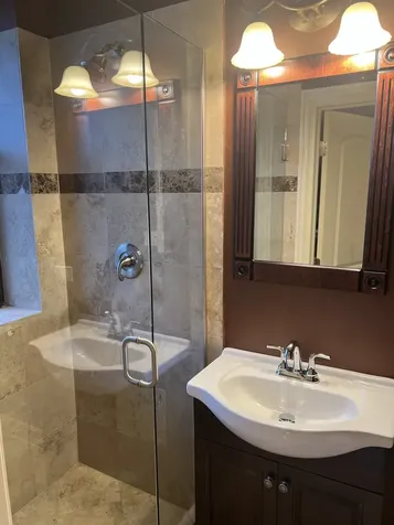 1367 East 64th Street Chicago IL 60637