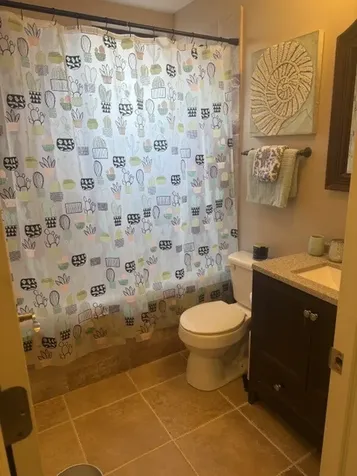 1367 East 64th Street Chicago IL 60637