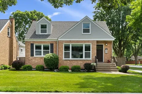 201 North Maple Street Mount Prospect IL 60056