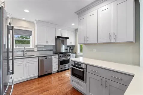 201 North Maple Street Mount Prospect IL 60056