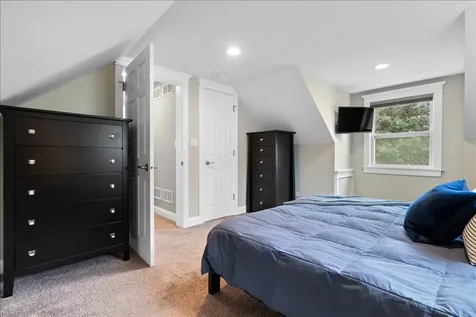 201 North Maple Street Mount Prospect IL 60056