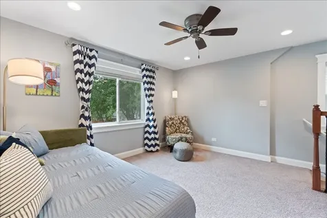 201 North Maple Street Mount Prospect IL 60056