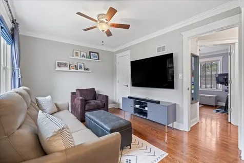 201 North Maple Street Mount Prospect IL 60056