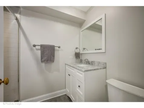 1953 North Howe Street Chicago IL 60614