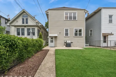 5337 West Berenice Avenue Chicago IL 60641