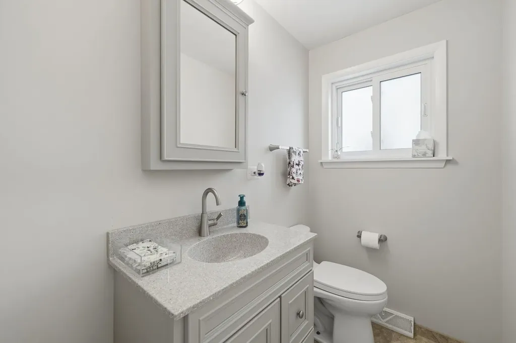 3349 North Osage Avenue Chicago IL 60634