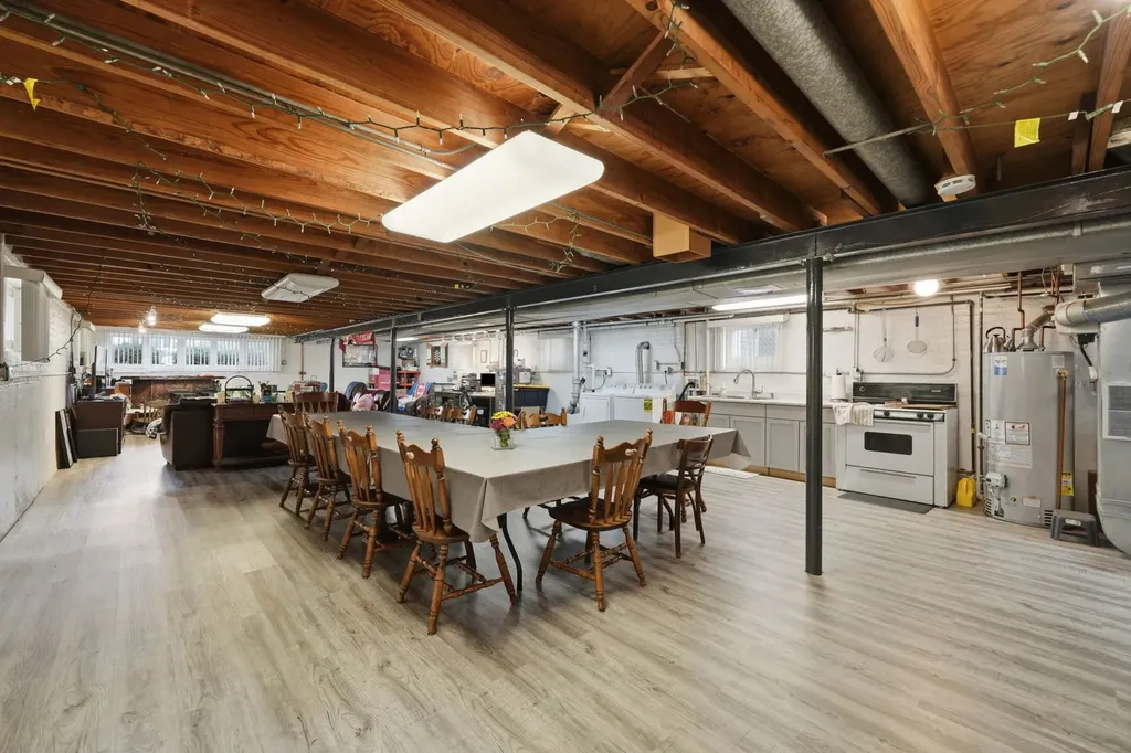 3349 North Osage Avenue Chicago IL 60634