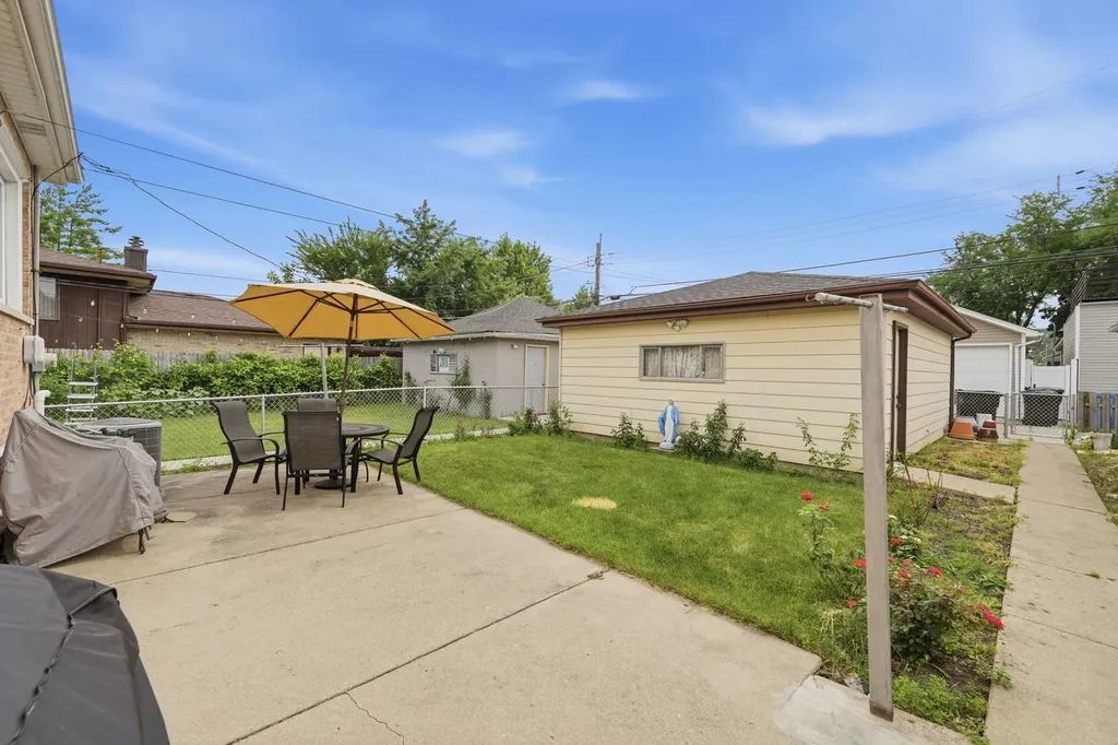3349 North Osage Avenue Chicago IL 60634