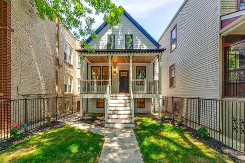 1826 West Farragut Avenue Chicago IL 60640