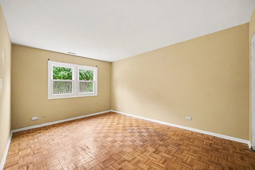 128 Majestic Drive Lombard IL 60148
