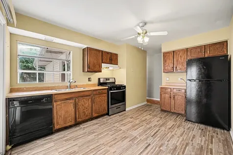 128 Majestic Drive Lombard IL 60148