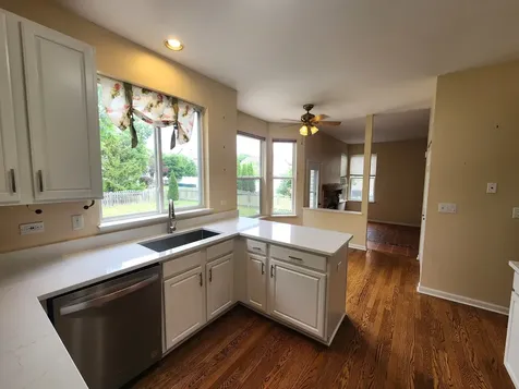 460 Arlington Lane Grayslake IL 60030
