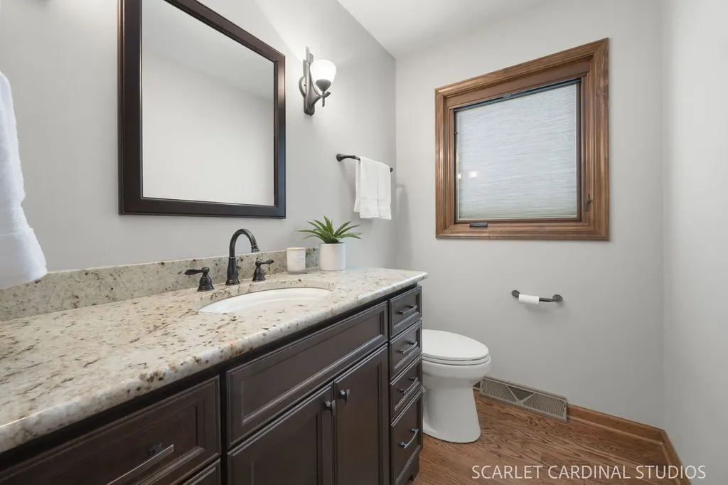 1420 Shaw Avenue Naperville IL 60564