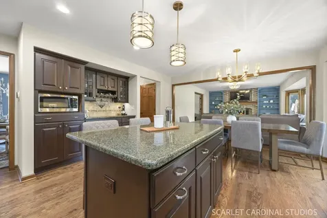 1420 Shaw Avenue Naperville IL 60564
