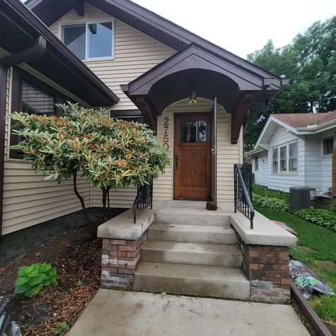 2750 14TH Avenue Moline IL 61265