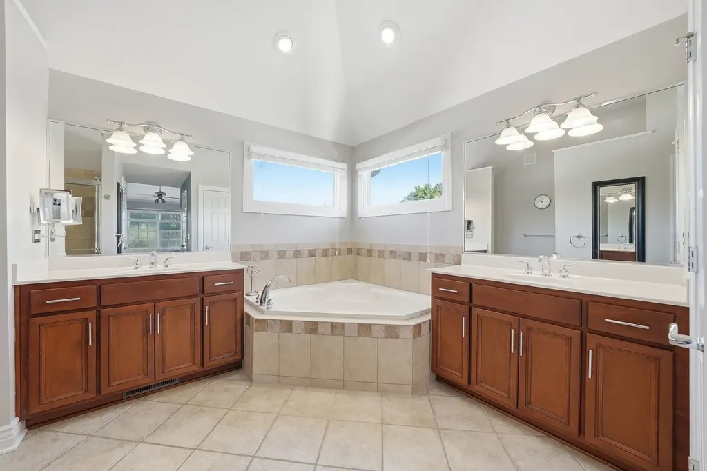 13226 Ione Street Plainfield IL 60585