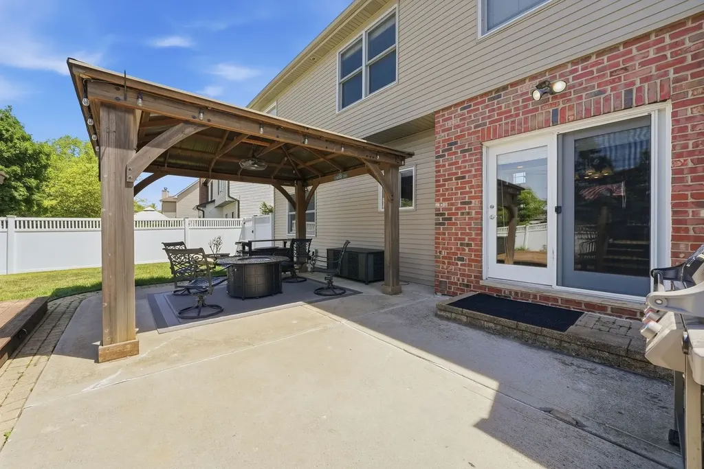 13226 Ione Street Plainfield IL 60585