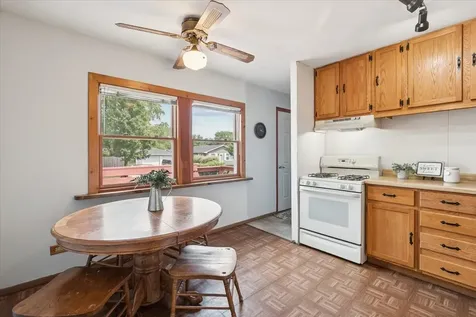 1518 Ridgeway Street Round Lake Beach IL 60073