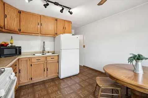 1518 Ridgeway Street Round Lake Beach IL 60073