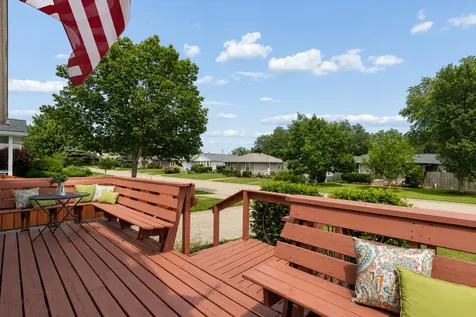 1518 Ridgeway Street Round Lake Beach IL 60073