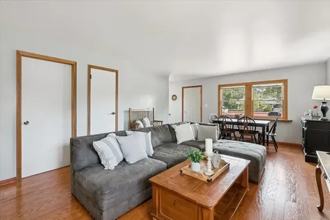 1518 Ridgeway Street Round Lake Beach IL 60073