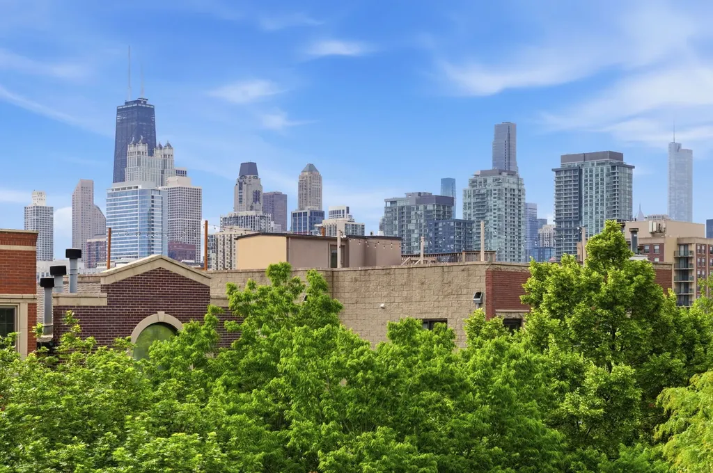 1516 North Mohawk Street Chicago IL 60610