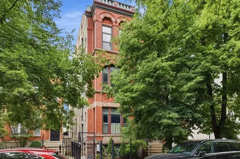 1516 North Mohawk Street Chicago IL 60610
