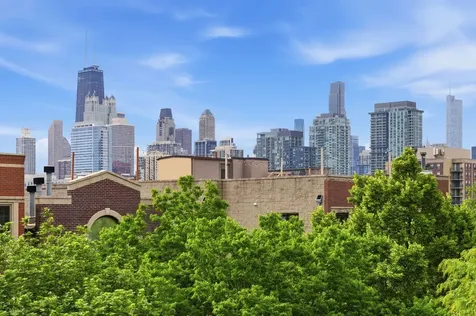 1516 North Mohawk Street Chicago IL 60610