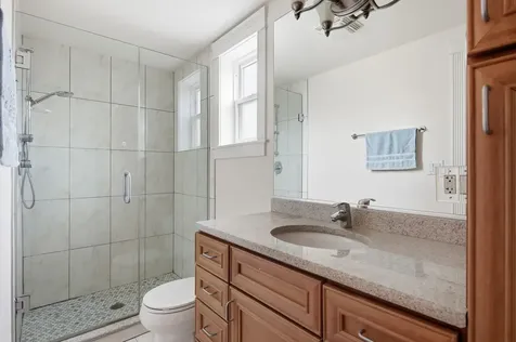 1516 North Mohawk Street Chicago IL 60610