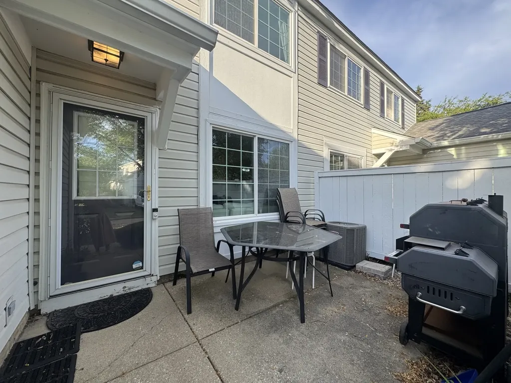 1632 Normantown Road Naperville IL 60564