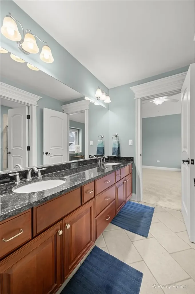434 W Benton Avenue Naperville IL 60540