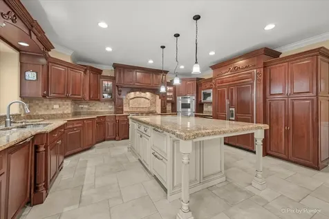 434 W Benton Avenue Naperville IL 60540