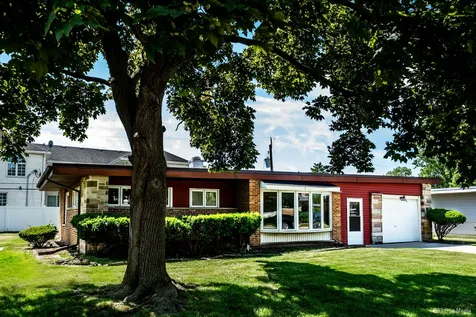 4872 North Redwood Drive Norridge IL 60706