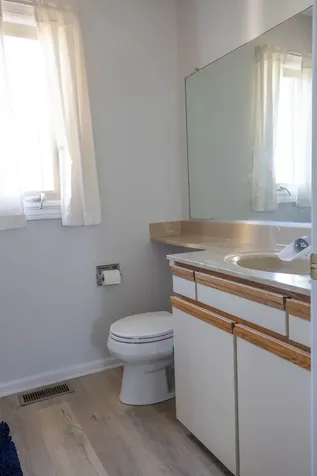 296 Tanager Court Deerfield IL 60015
