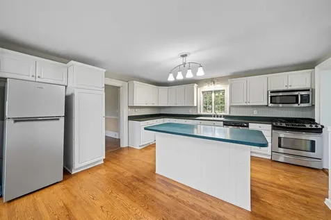 16645 Lasher Road Hinckley IL 60520