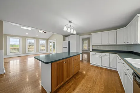 16645 Lasher Road Hinckley IL 60520