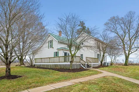 16645 Lasher Road Hinckley IL 60520